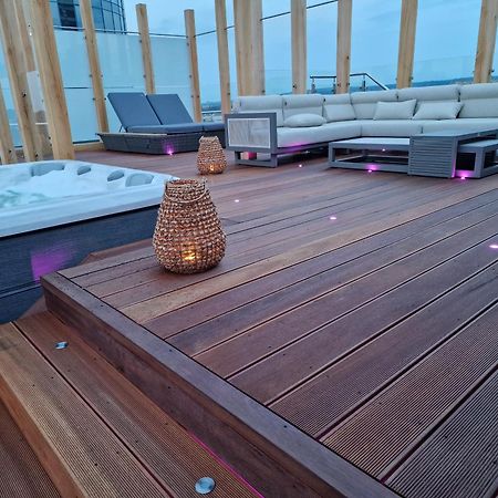 Ferienwohnung Luxury Penthouse Rzeszów Exterior foto
