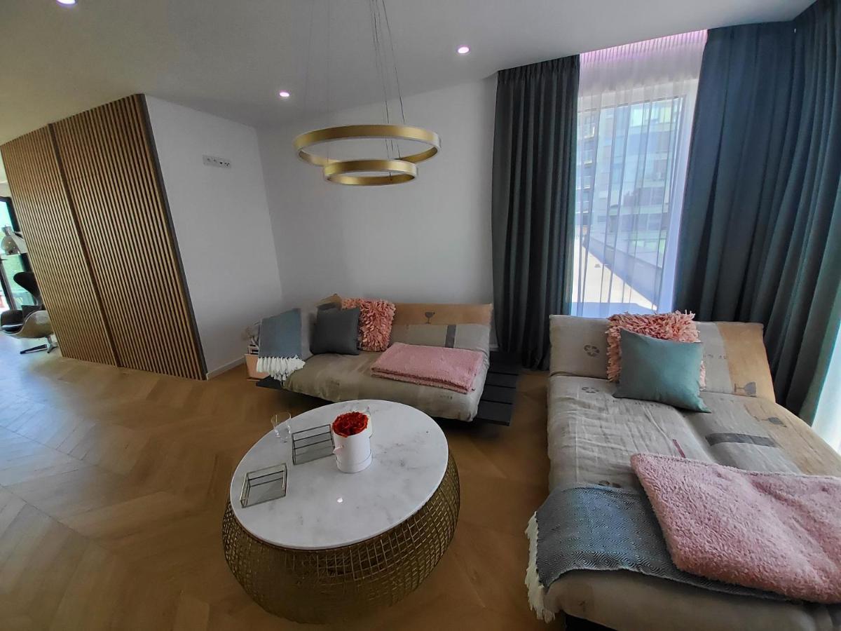 Ferienwohnung Luxury Penthouse Rzeszów Exterior foto