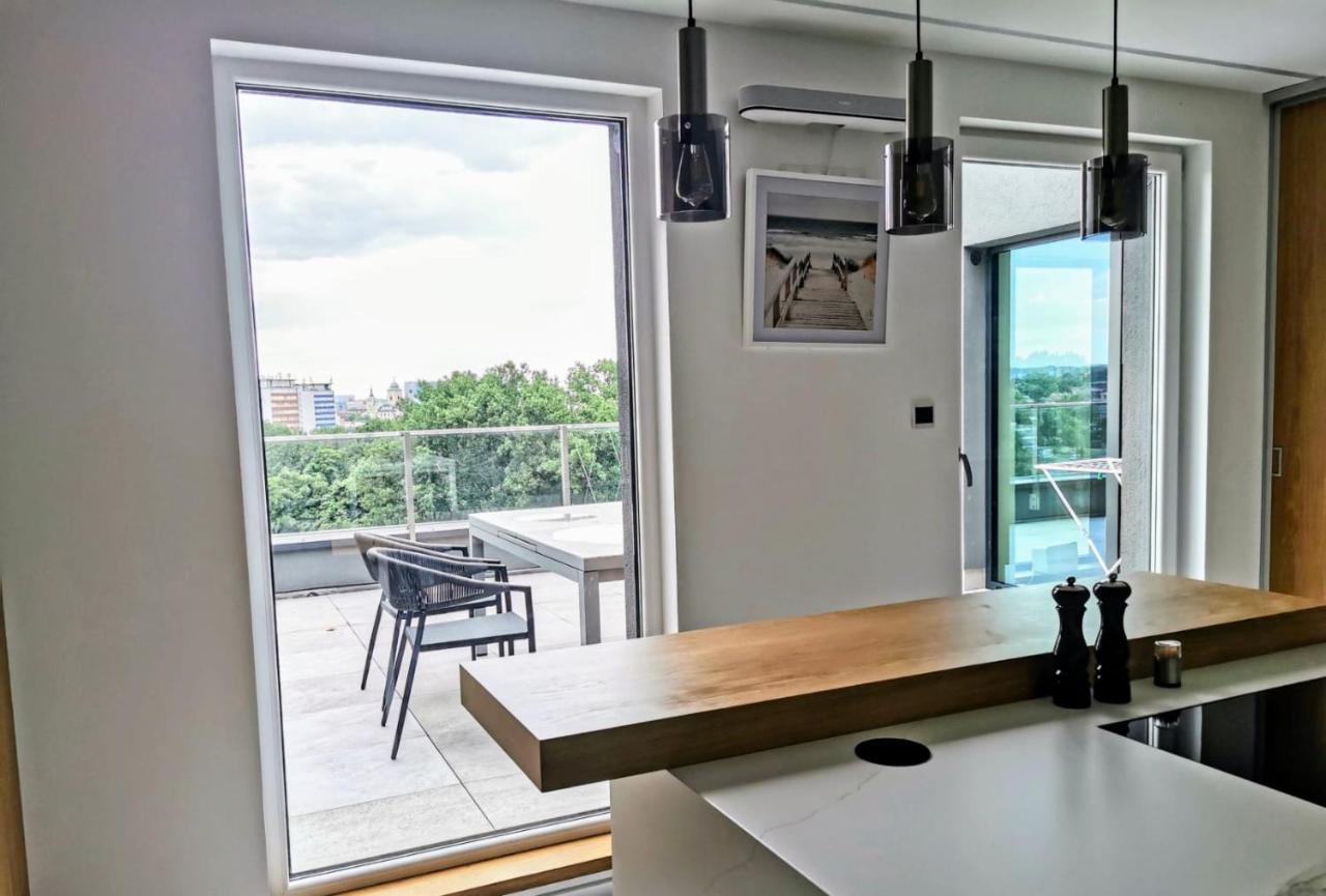 Ferienwohnung Luxury Penthouse Rzeszów Exterior foto