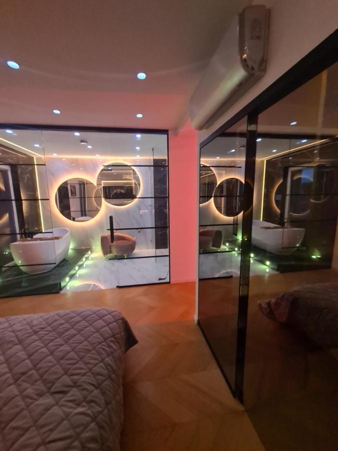 Ferienwohnung Luxury Penthouse Rzeszów Exterior foto
