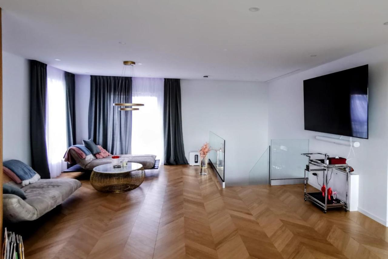 Ferienwohnung Luxury Penthouse Rzeszów Exterior foto