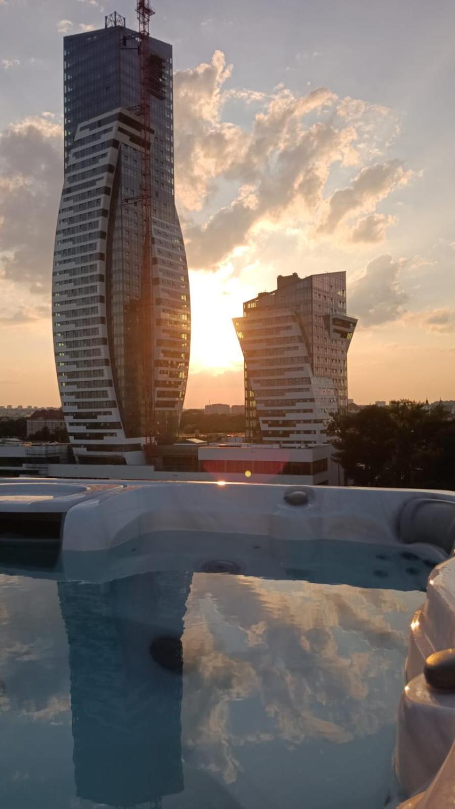 Ferienwohnung Luxury Penthouse Rzeszów Exterior foto